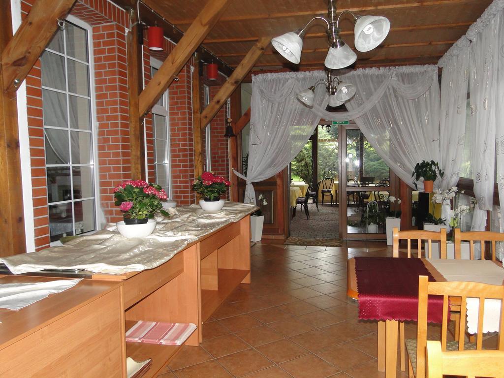 Dworek Familijny Kołobrzeg Esterno foto